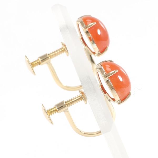 K18 Yellow Gold Coral Earrings in Excellent Condition