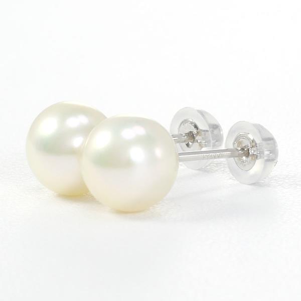 PT900 Platinum Pearl Earrings in Pristine Condition