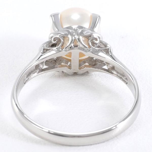 PT900 Platinum Ring with 7.5mm Pearl and Diamond in Excellent Condition