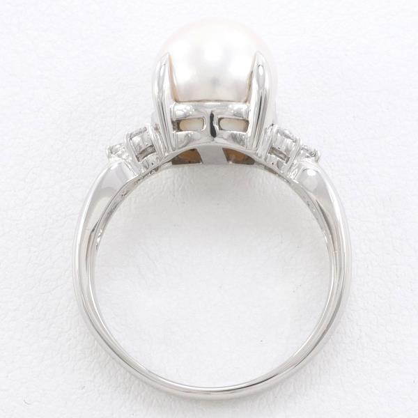 PT900 Platinum Pearl Ring with Diamond in Excellent Condition