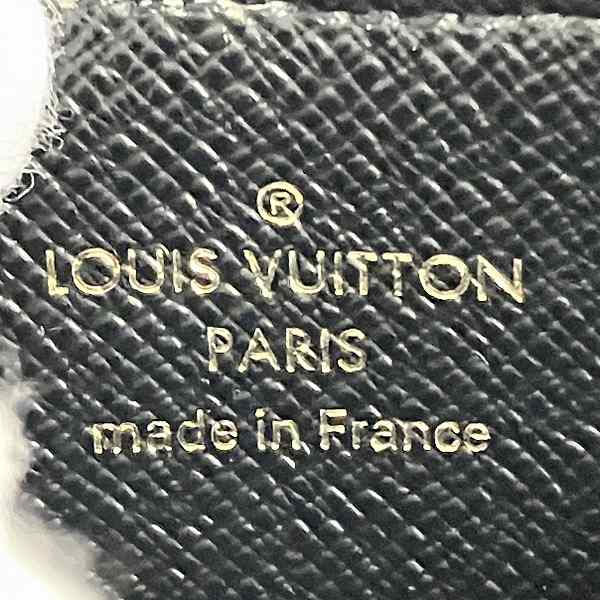 Louis Vuitton Monogram Giant Coin Case M69354 in Good Condition