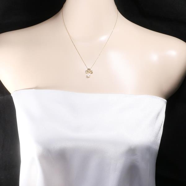 K18 Yellow Gold Pearl Diamond Necklace in Excellent Condition