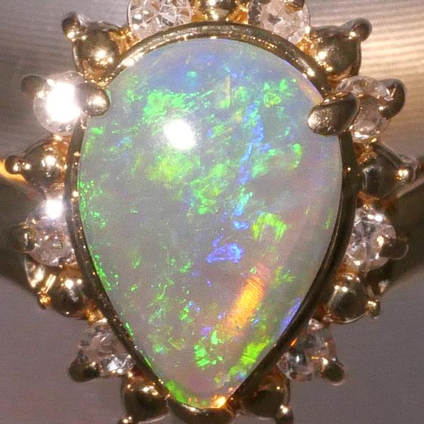 K18 Yellow Gold Opal Diamond Ring