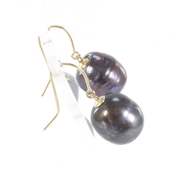 K18 Yellow Gold Pearl Earrings in Great Condition