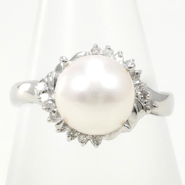 PT900 Platinum Ring with 9mm Pearl and Diamond in Excellent Condition