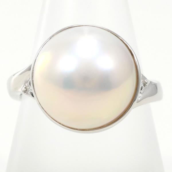 PT900 Platinum Ring with Mabe Pearl and Diamond in Excellent Condition