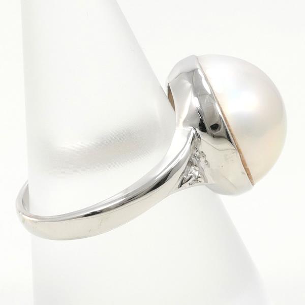 PT900 Platinum Ring with Mabe Pearl and Diamond in Excellent Condition