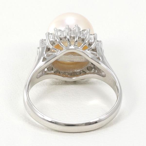 PT900 Platinum Ring with 8mm Pearl and 0.23ct Diamond in Excellent Condition