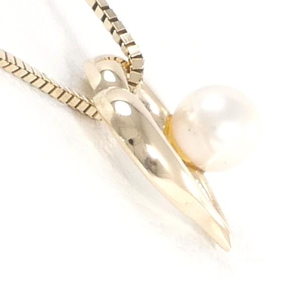 K10 Yellow Gold Pearl Necklace in Excellent Condition