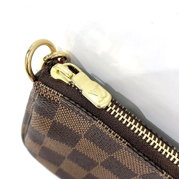 Louis Vuitton Damier Mini Pochette Accessoire Clutch N58009 in Great Condition