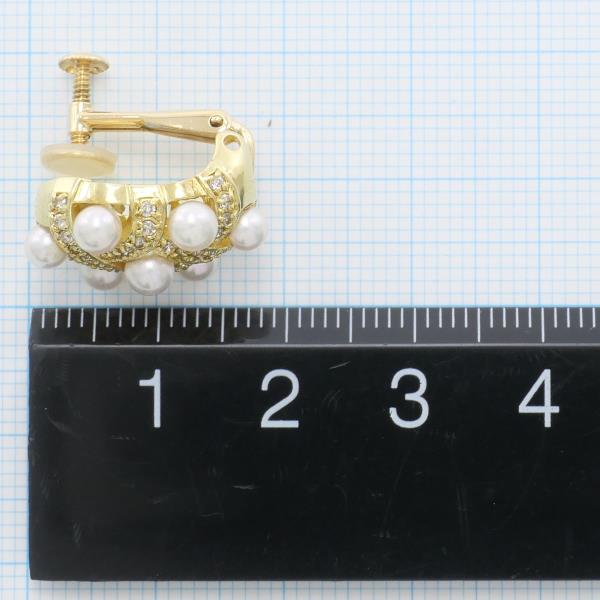 K18 Yellow Gold Pearl Earrings with Diamonds in Great Condition