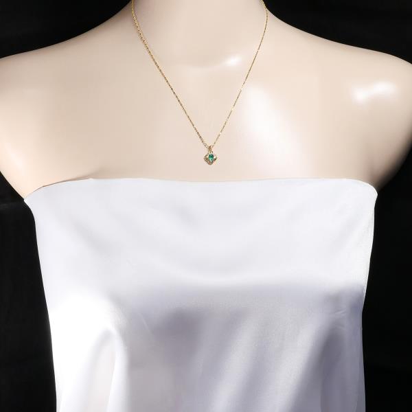 K18 Yellow Gold Necklace with Synthetic Emerald and Diamond in Excellent Condition