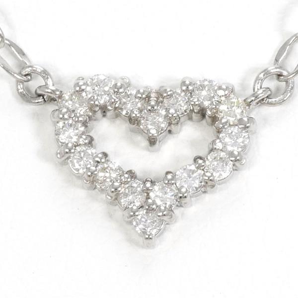 K18 White Gold Diamond Necklace in Excellent Condition