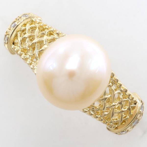 K18 Yellow Gold Pearl Ring with Diamond