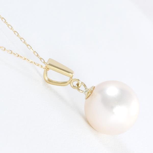 K18 Yellow Gold Pearl Necklace in Pristine Condition