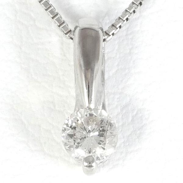 K18 White Gold Diamond Necklace 0.10ct in Excellent Condition