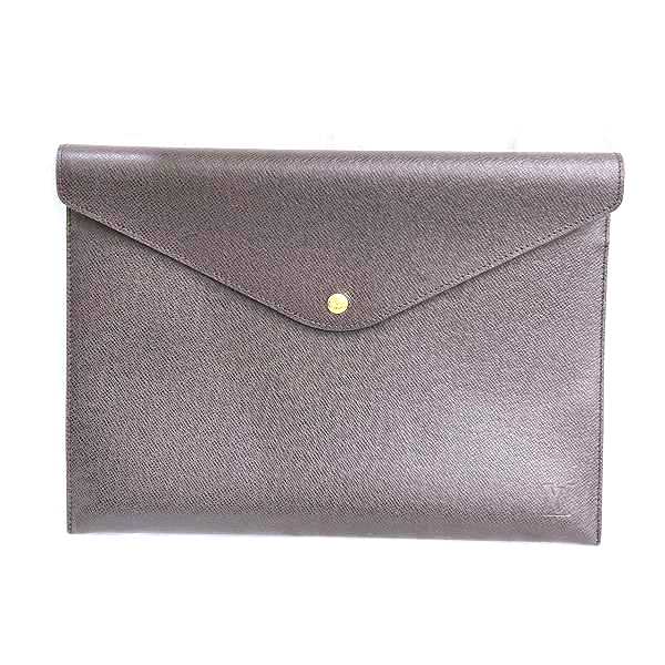 Louis Vuitton Taiga Leather Document Case Clutch M99087