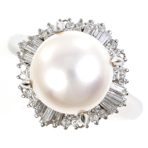 PT900 Platinum Ring with South Sea Pearl and Diamond in Excellent Condition