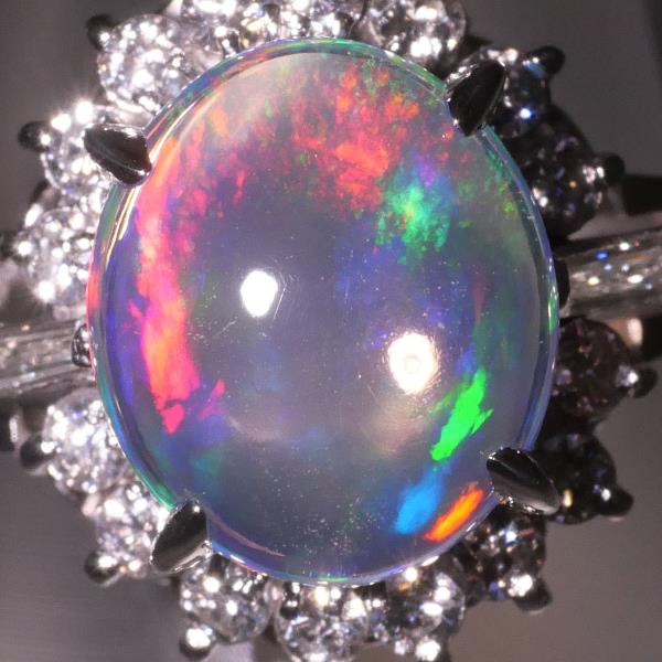 PT900 Platinum Opal Ring 11 in Excellent Condition