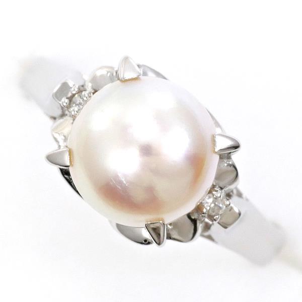 PT900 Platinum Pearl Ring with Diamond in Excellent Condition