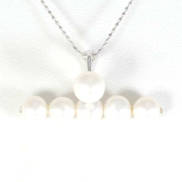 K10 White Gold Pearl Necklace in Excellent Condition