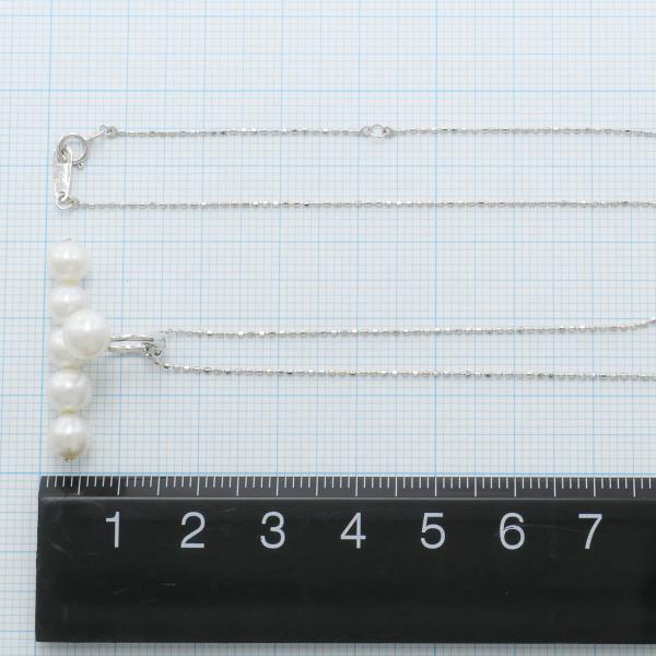 K10 White Gold Pearl Necklace in Excellent Condition