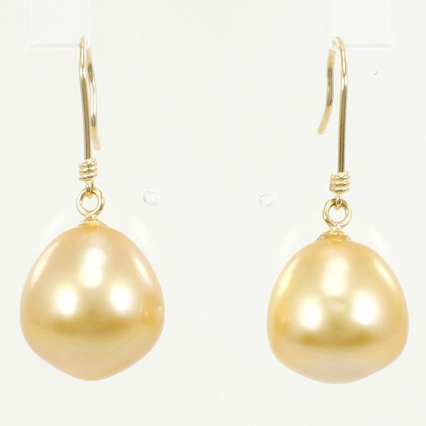 K18 Yellow Gold Pearl Earrings in Great Condition