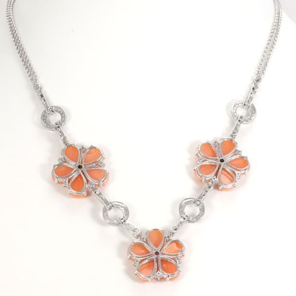 K18 White Gold Necklace with Coral and Brown Diamond in Excellent Condition