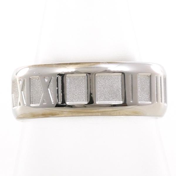 K18 White Gold Ring 13.5