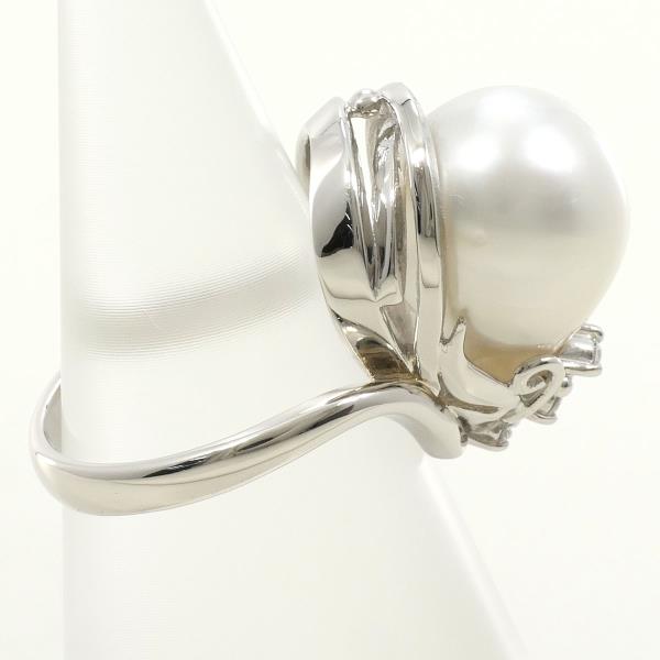 PT900 Platinum Pearl Ring with Diamond