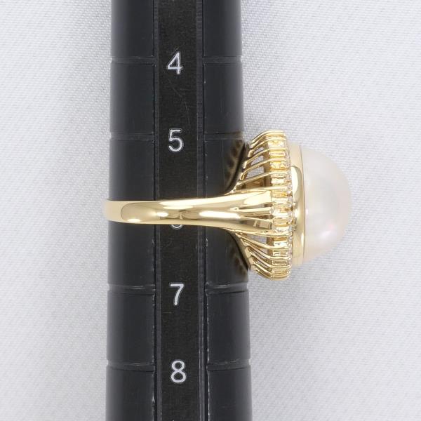 K18 Yellow Gold Ring with Mabe Pearl and Diamond in Excellent Condition