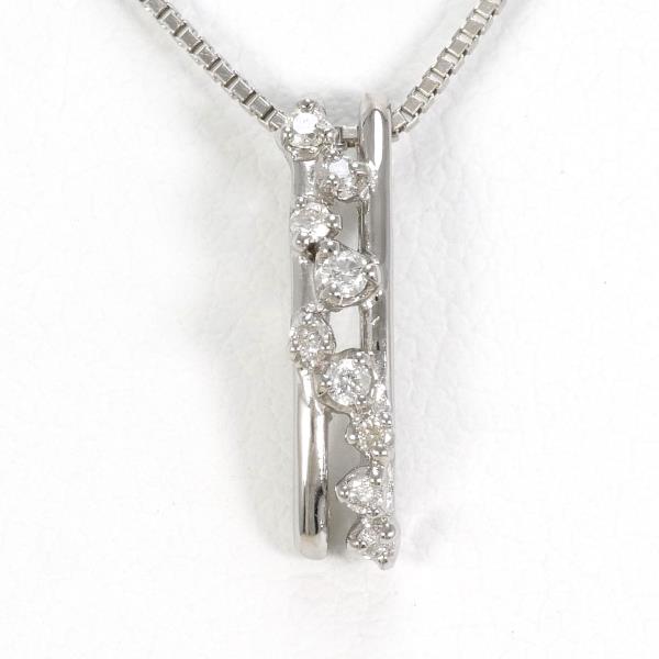 K18 White Gold Diamond Necklace 40cm in Great Condition