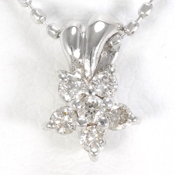 K18 White Gold Diamond Necklace in Pristine Condition