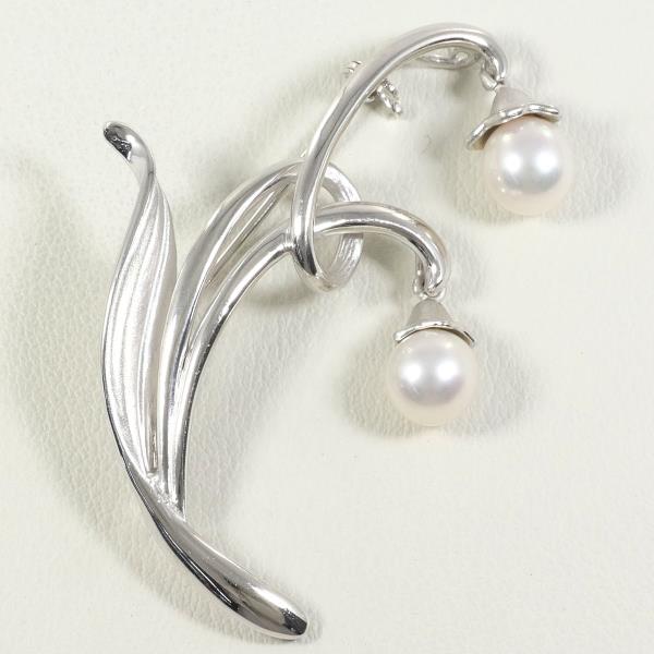 Silver Brooch with Pearl in Great Condition