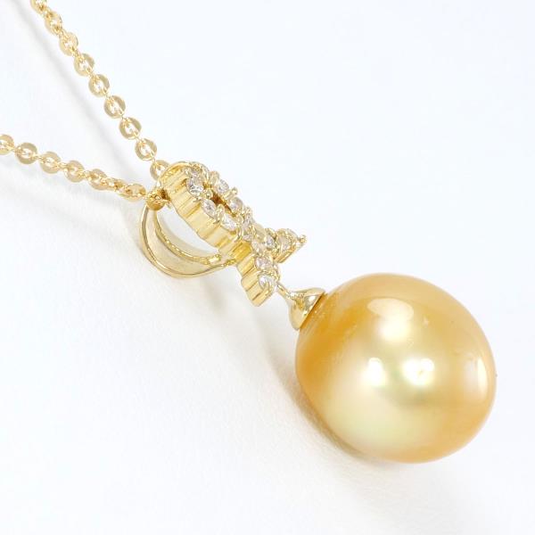 K18 Yellow Gold Pearl Diamond Necklace 0.15ct in Excellent Condition