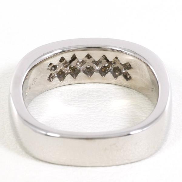 K18 White Gold Diamond Ring 10