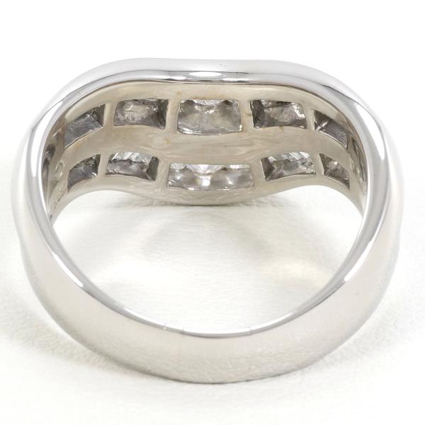 18K White Gold Diamond Ring 18.5