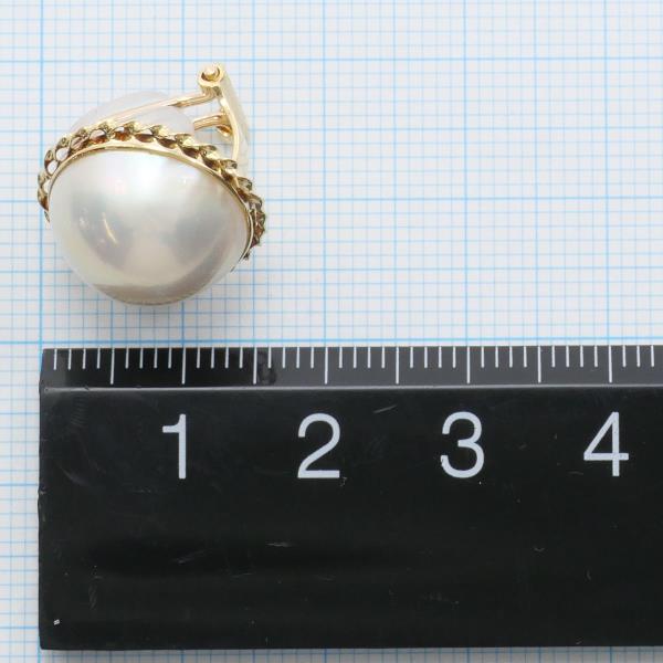 K18 Yellow Gold Pearl Earrings in Excellent Condition