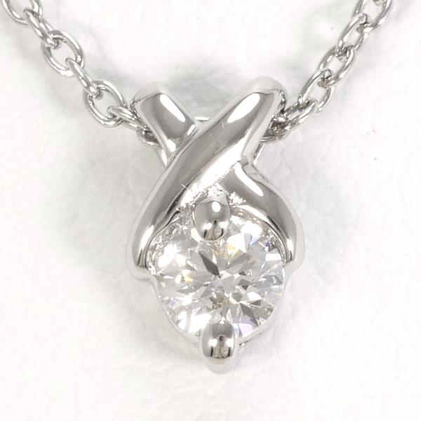 K18 White Gold Diamond Necklace in Excellent Condition