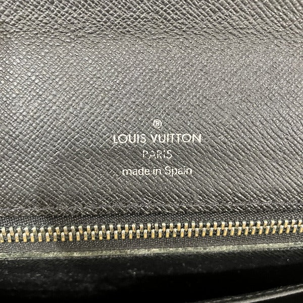 Louis Vuitton Taiga Selenga Clutch M30782