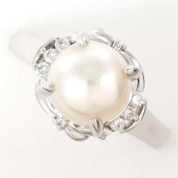 PT900 Platinum Pearl Ring with Diamond in Excellent Condition