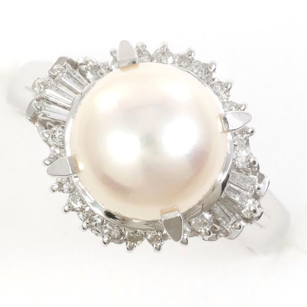 PT900 Platinum Pearl Ring with Diamond in Excellent Condition