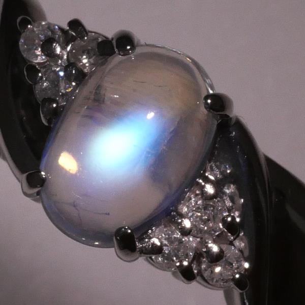 PT900 Platinum Moonstone Ring in Excellent Condition