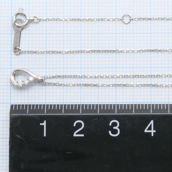 4℃ K18 White Gold Diamond Necklace in Pristine Condition