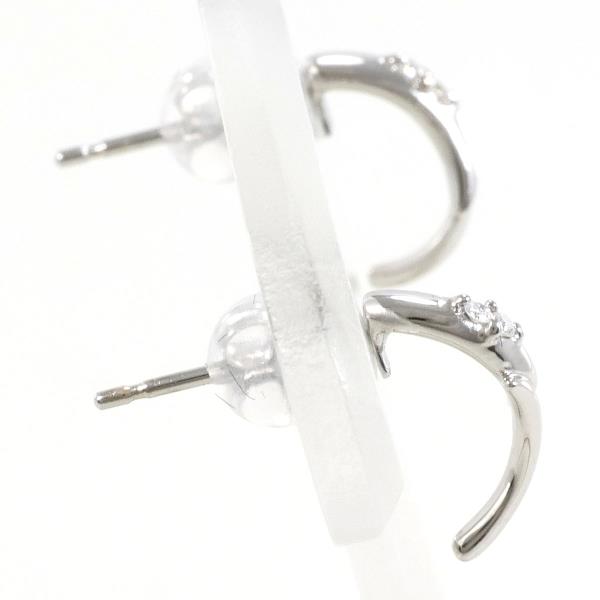 K18 White Gold Diamond Earrings