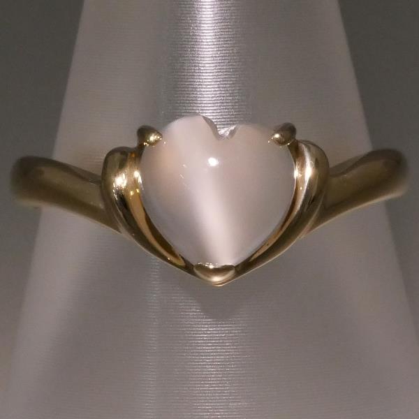 K18 Yellow Gold Moonstone Ring in Excellent Condition