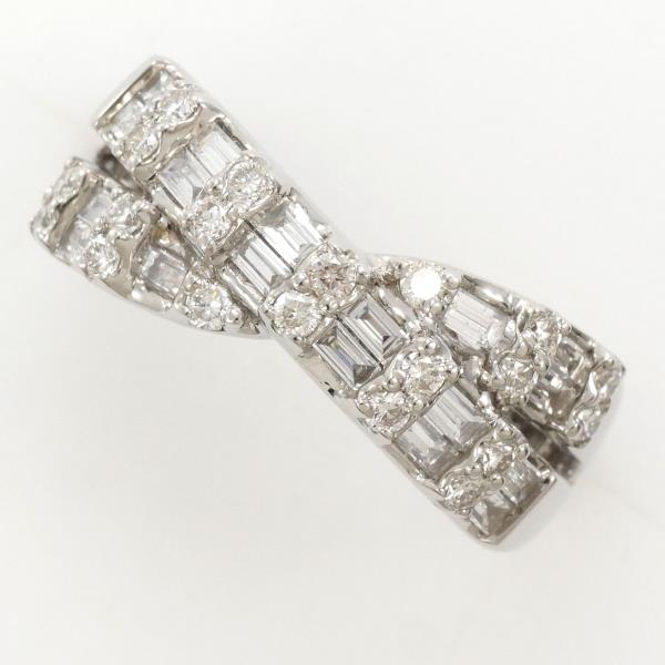 K18 White Gold Diamond Ring 12