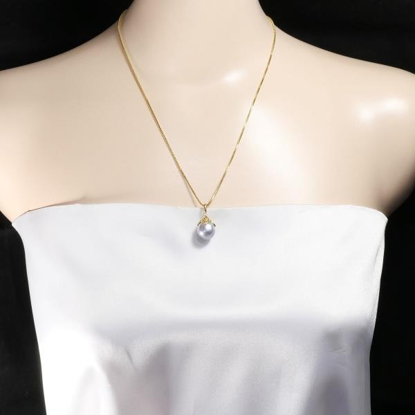 K18 Yellow Gold Pearl Necklace in Excellent Condition