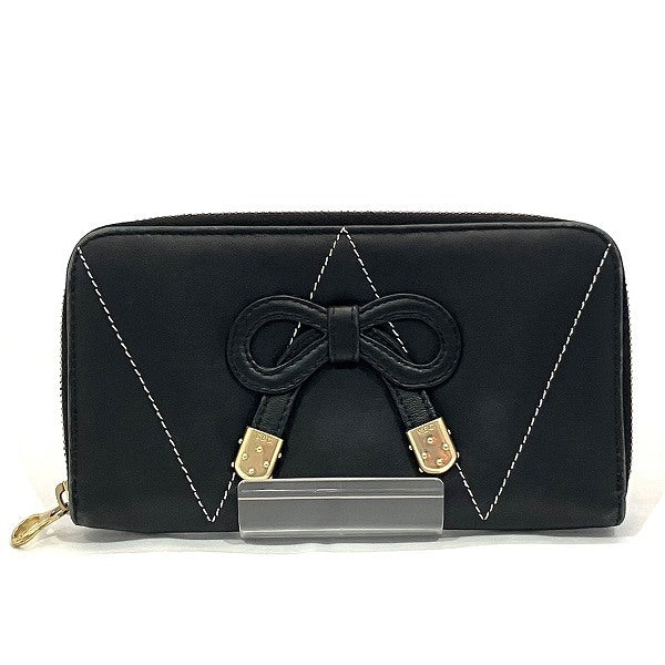 Chloe Black Leather Long Wallet in Good Condition