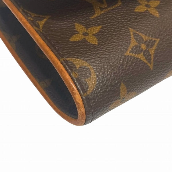 Louis Vuitton Monogram Pochette Twin GM Shoulder Bag M51852 in Fair Condition